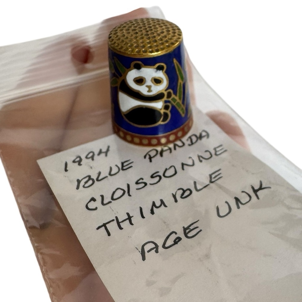 Vintage Blue Cloisonné Panda‎ Thimble